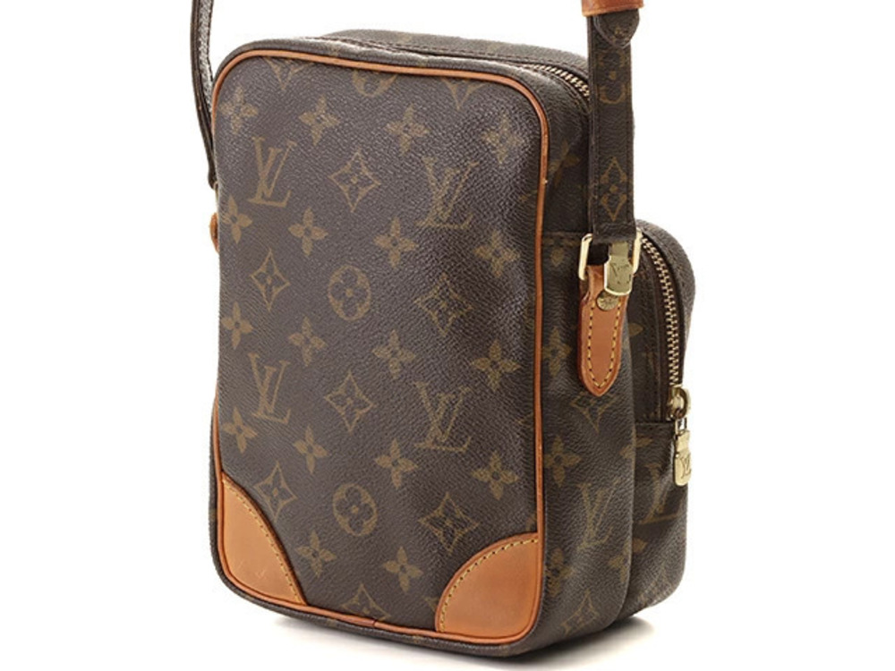 Louis Vuitton Amazon Monogram around Brown